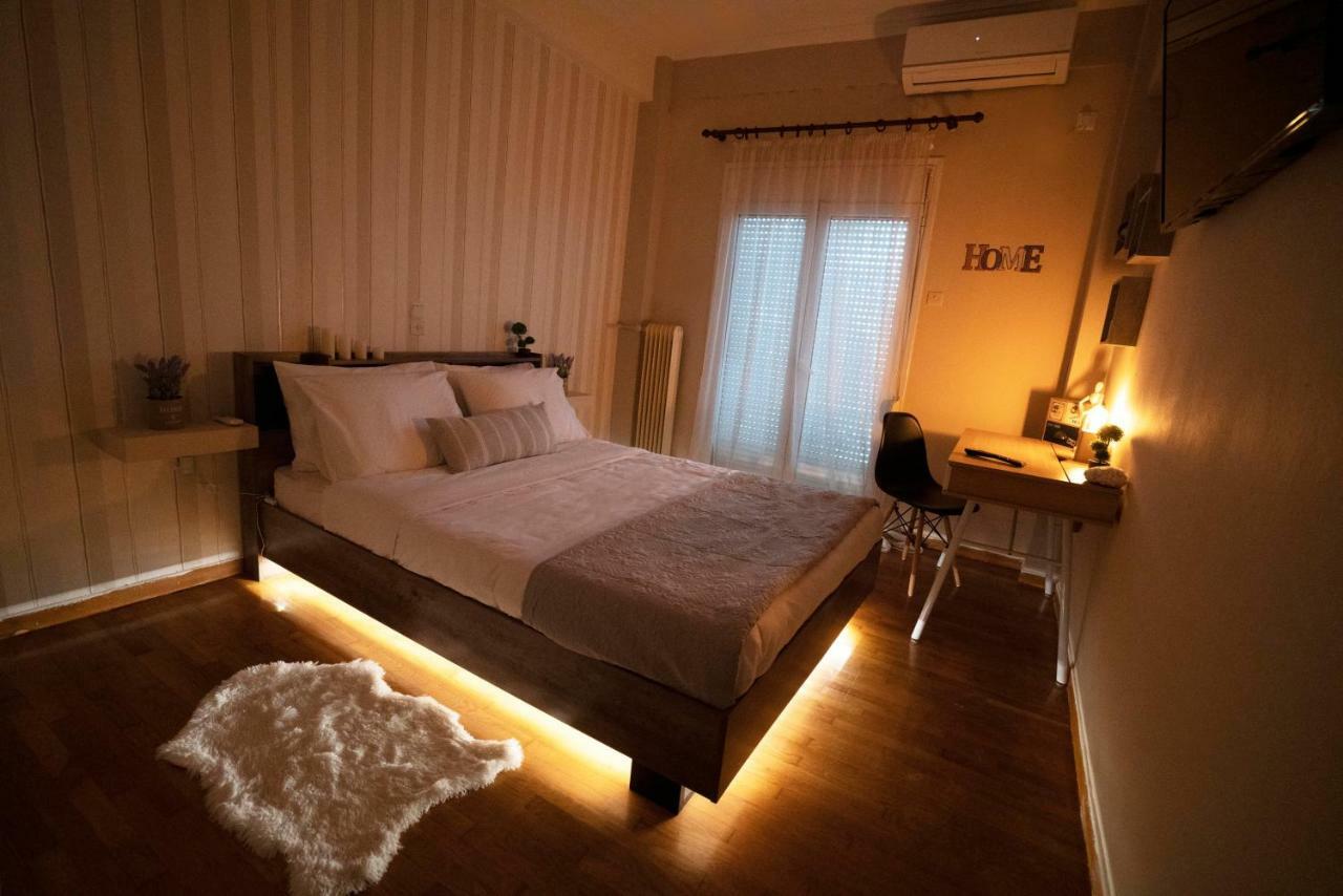 Cozy Apt Next To Metro And Close To Acropolis! Atenas Exterior foto